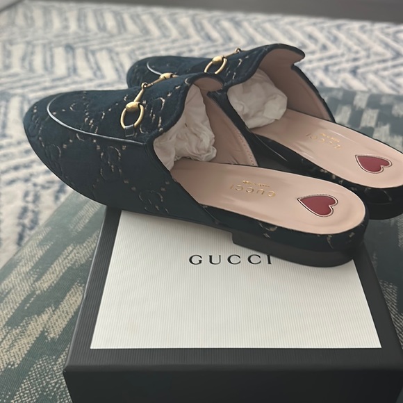 100% Authentic Gucci Princeton Mules - Picture 2 of 7